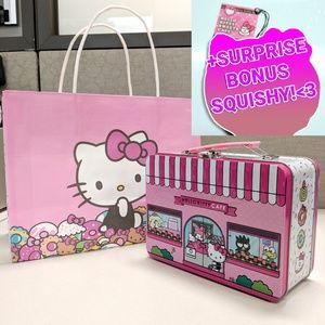 ⛔SOLD⛔HELLO KITTY CAFE LUNCHBOX SQUISHY BONUS
